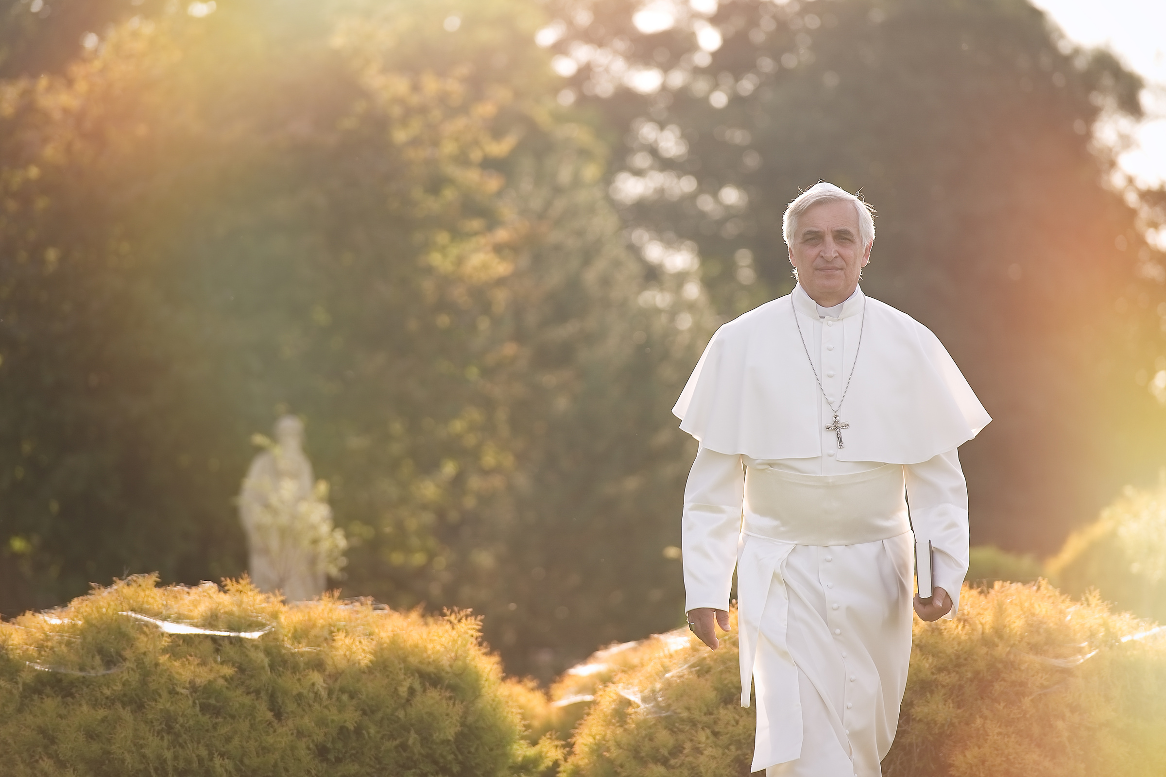 Pope walks in the garden